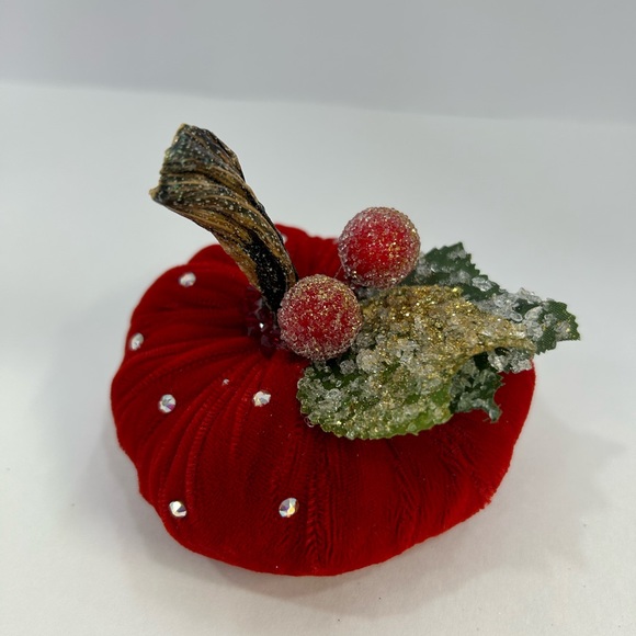 “Christmas Cheer” Velvet Pumpkin Home Decor - Picture 3 of 8